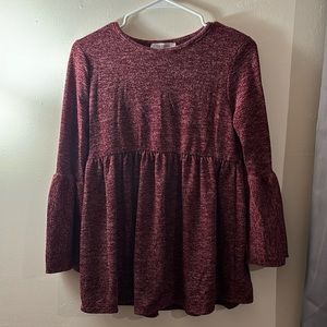 Small 3/4 sleeve blouse
